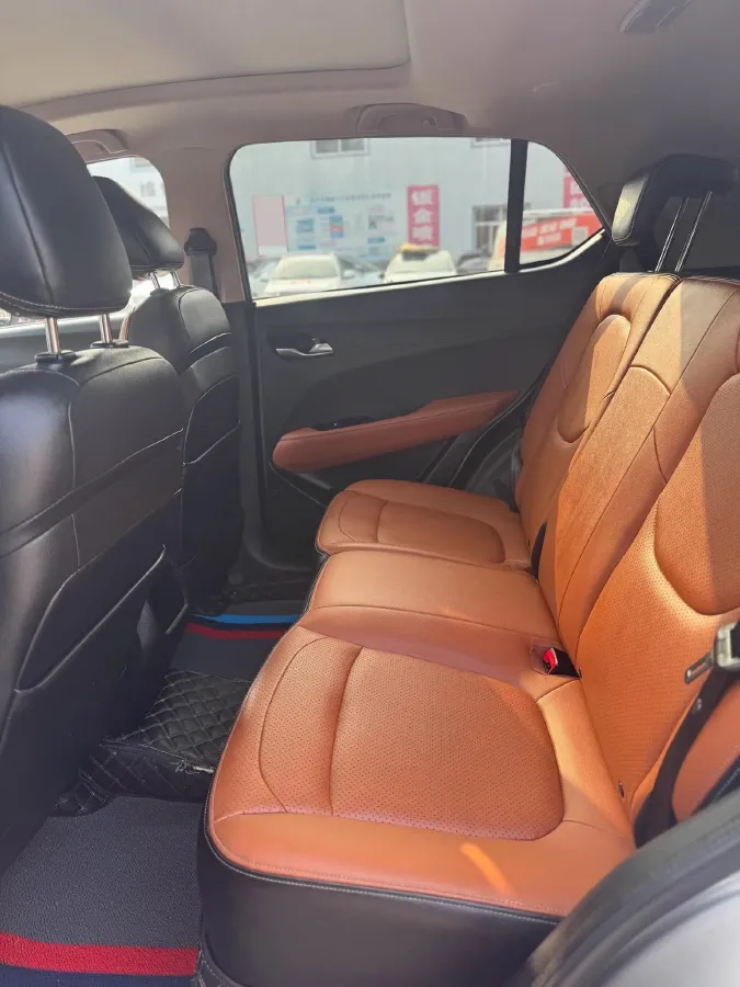 2017 HaiMa S5 Young Edition 1.6L 122HP L4 5MT,autocango,china used car exporter,china ev exporter,chinese used car exporter,chinese used ev exporter