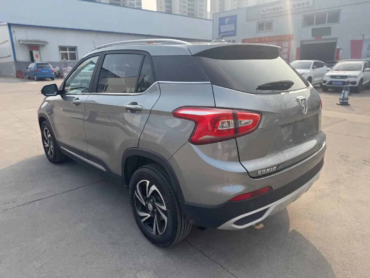 2017 HaiMa S5 Young Edition 1.6L 122HP L4 5MT,autocango,china used car exporter,china ev exporter,chinese used car exporter,chinese used ev exporter