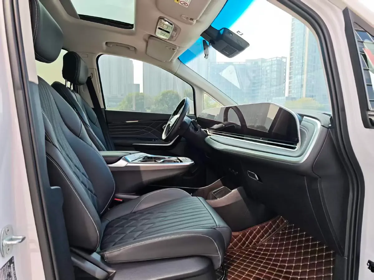 2022 MAXUS G90 2.0T 234HP L4 8AT,autocango,china used car exporter,china ev exporter,chinese used car exporter,chinese used ev exporter