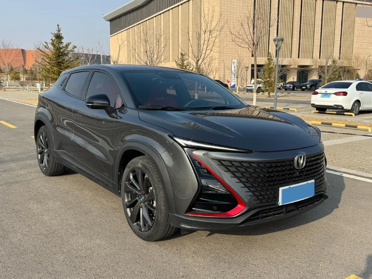 2020 ChangAn UNI-T 1.5T 180HP L4 7DCT,autocango,china used car exporter,china ev exporter,chinese used car exporter,chinese used ev exporter
