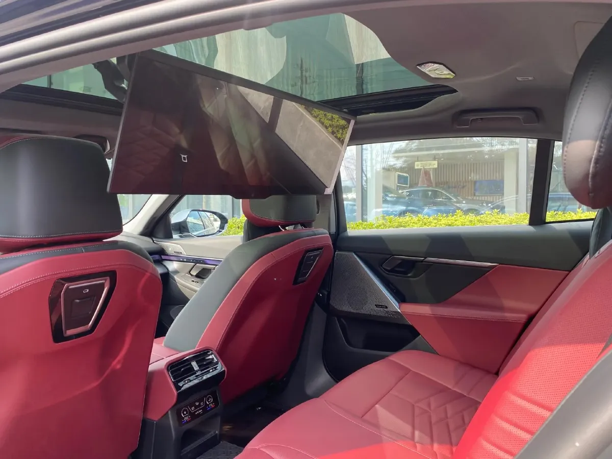 2025 BMW i5 BEV 96.96KWH,autocango,china used car exporter,china ev exporter,chinese used car exporter,chinese used ev exporter