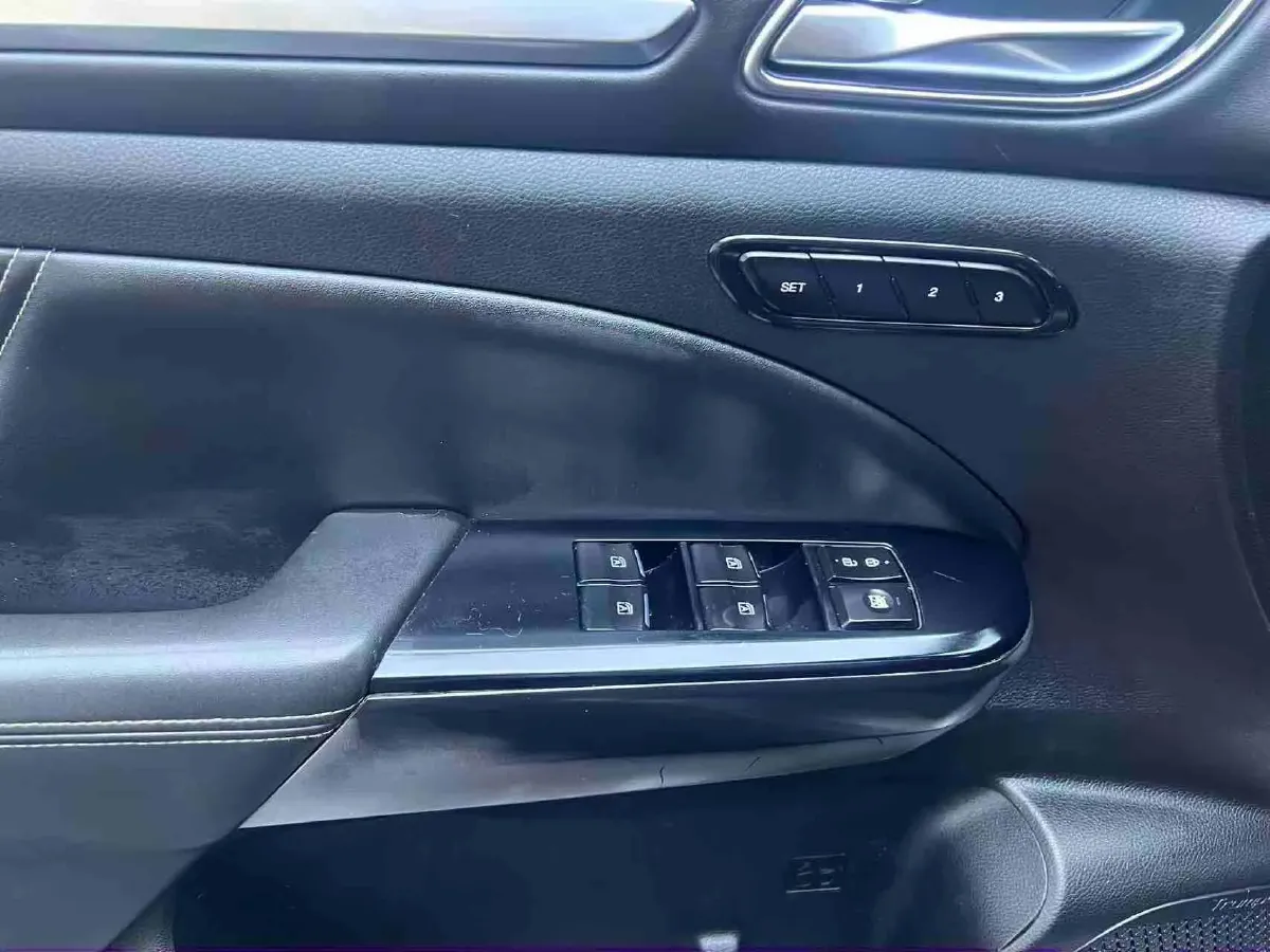 2020 GAC Trumpchi GS8 2.0T 252HP L4 6AT,autocango,china used car exporter,china ev exporter,chinese used car exporter,chinese used ev exporter