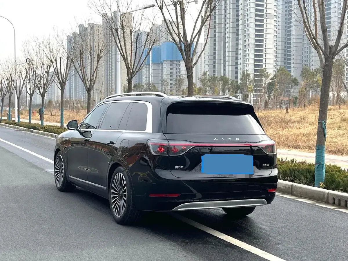 2025 AITO AITO M9 REEV 160HP REEV 52KWH,autocango,china used car exporter,china ev exporter,chinese used car exporter,chinese used ev exporter