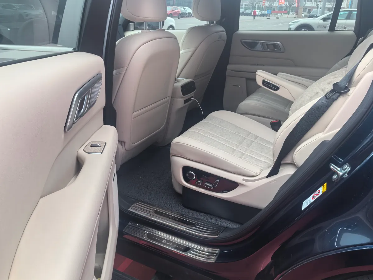 2025 Deepal S09 REEV 150HP REEV,autocango,china used car exporter,china ev exporter,chinese used car exporter,chinese used ev exporter