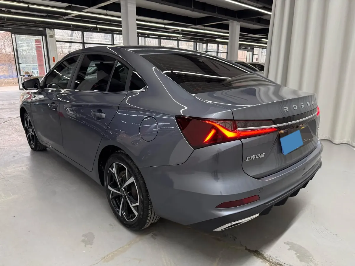 2023 Roewe i5 1.5L 129HP L4 CVT,autocango,china used car exporter,china ev exporter,chinese used car exporter,chinese used ev exporter