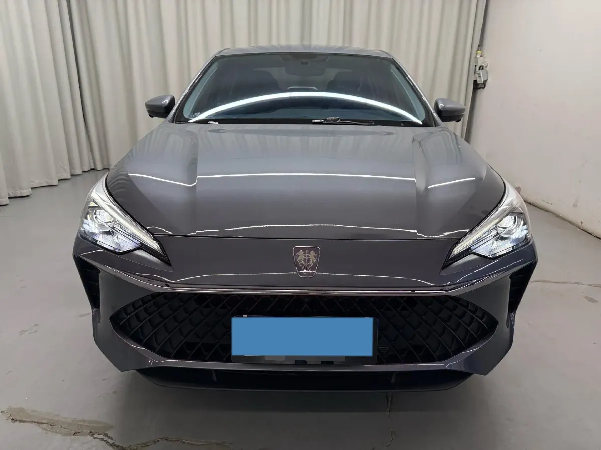 2023 Roewe i5 1.5L 129HP L4 CVT,autocango,china used car exporter,china ev exporter,chinese used car exporter,chinese used ev exporter