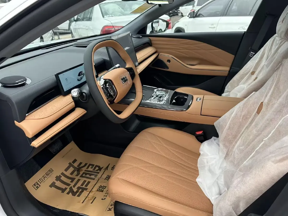 2025 Geely Galaxy Starshine 8 1.5L 112HP L4 1DHT PHEV,autocango,china used car exporter,china ev exporter,chinese used car exporter,chinese used ev exporter