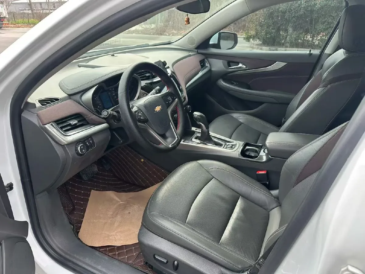 2018 Chevrolet Malibu 1.5T 170HP L4 6AT,autocango,china used car exporter,china ev exporter,chinese used car exporter,chinese used ev exporter