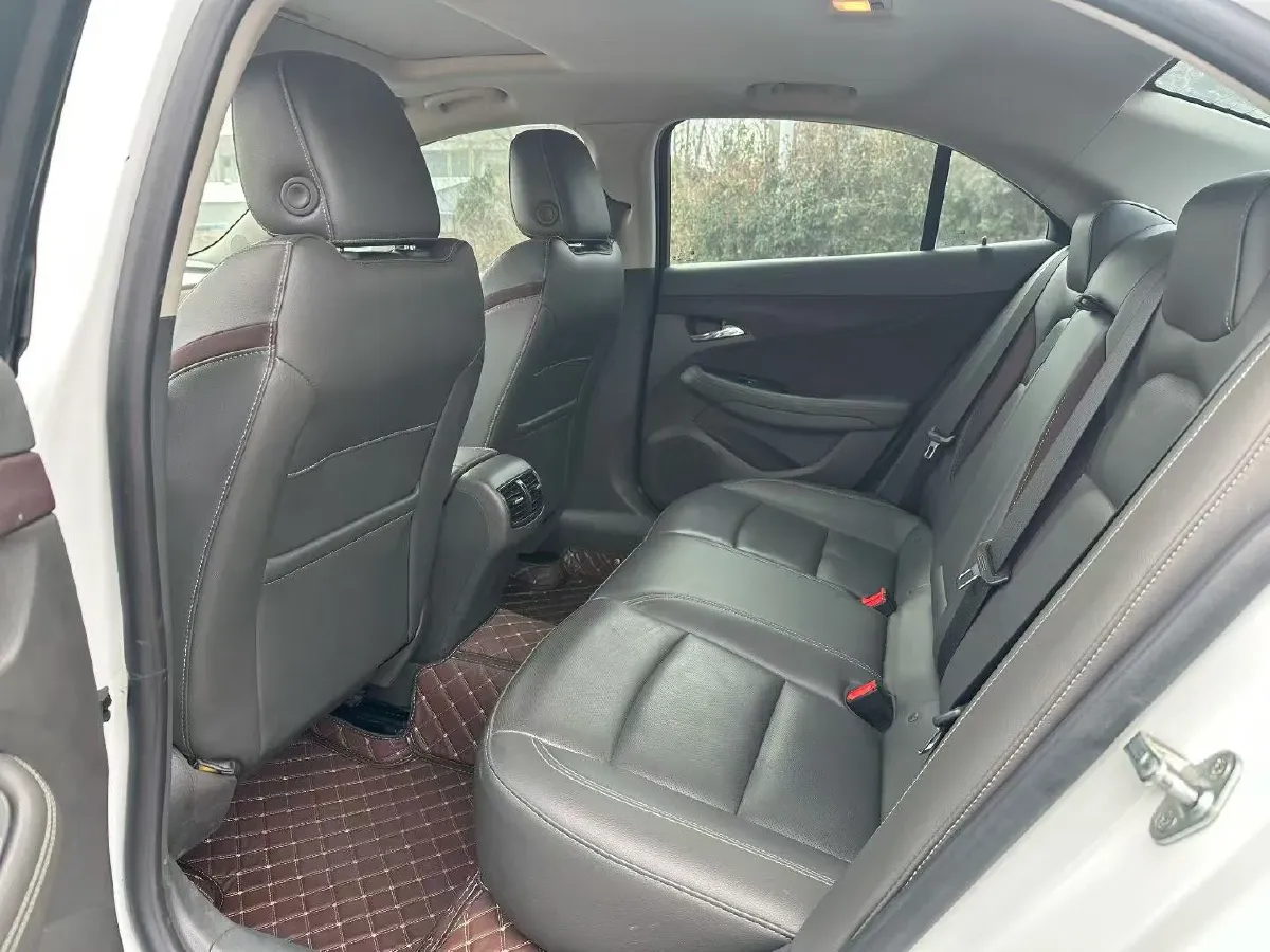 2018 Chevrolet Malibu 1.5T 170HP L4 6AT,autocango,china used car exporter,china ev exporter,chinese used car exporter,chinese used ev exporter