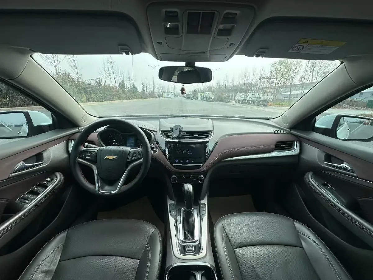 2018 Chevrolet Malibu 1.5T 170HP L4 6AT,autocango,china used car exporter,china ev exporter,chinese used car exporter,chinese used ev exporter