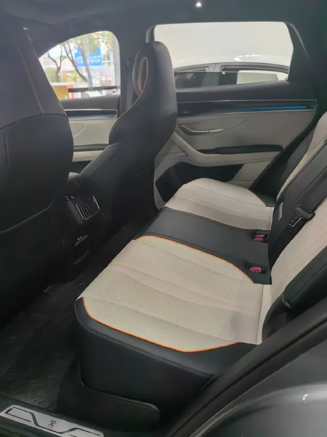 2022 Hyundai Tucson 2.0L 150HP L4 6AT Hybrid,autocango,china used car exporter,china ev exporter,chinese used car exporter,chinese used ev exporter