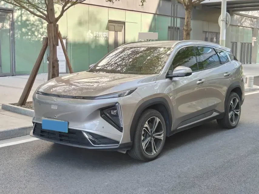 2025 Geely Galaxy L7 1.5L 112HP L4 1DHT PHEV 18.4KWH,autocango,china used car exporter,china ev exporter,chinese used car exporter,chinese used ev exporter
