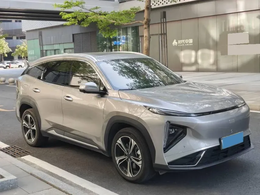 2025 Geely Galaxy L7 1.5L 112HP L4 1DHT PHEV 18.4KWH,autocango,china used car exporter,china ev exporter,chinese used car exporter,chinese used ev exporter