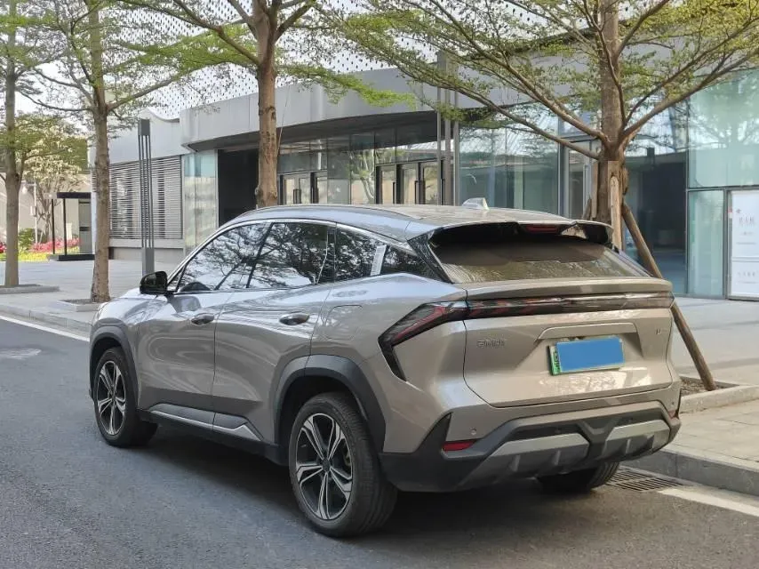 2025 Geely Galaxy L7 1.5L 112HP L4 1DHT PHEV 18.4KWH,autocango,china used car exporter,china ev exporter,chinese used car exporter,chinese used ev exporter