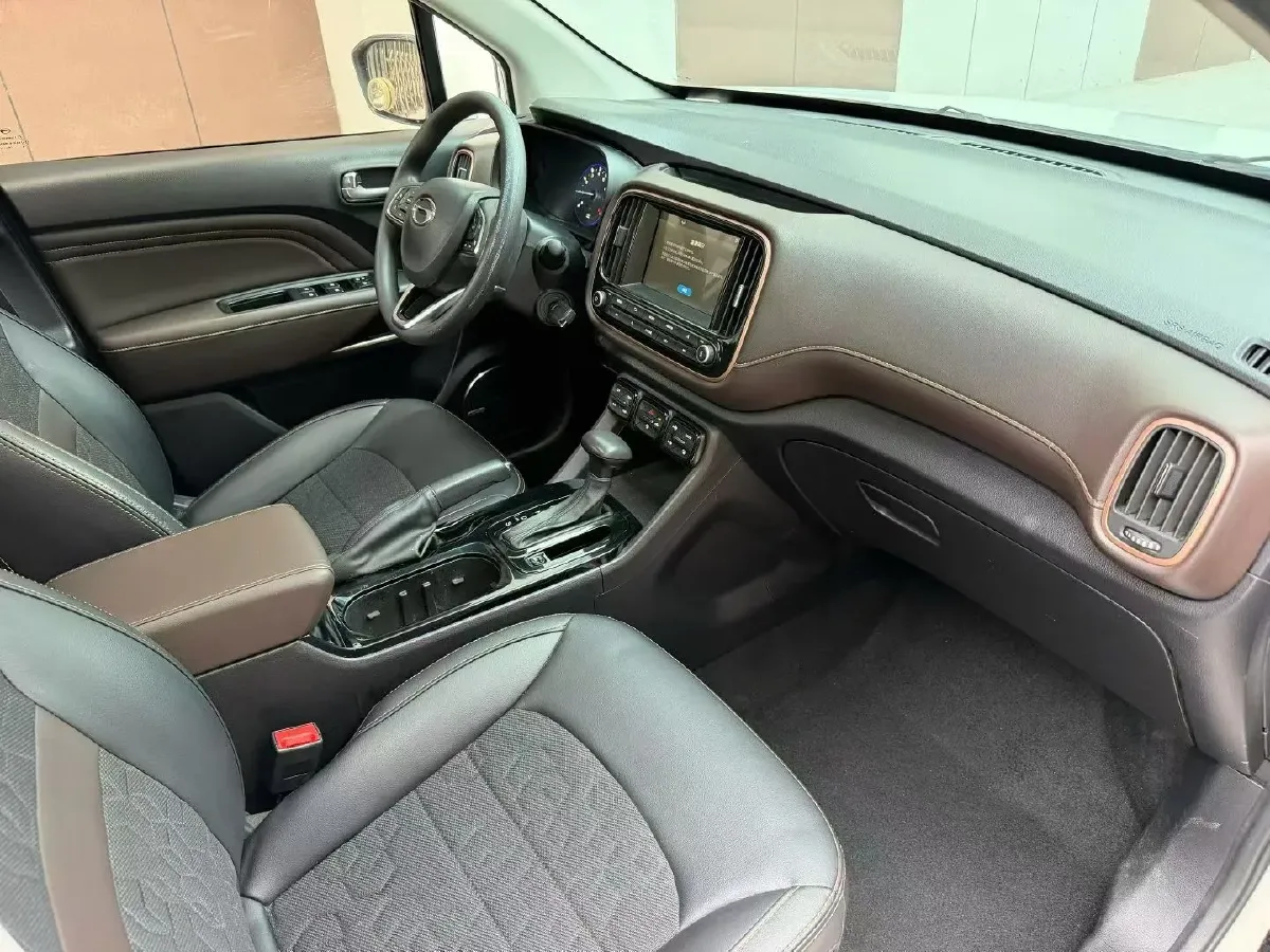 2017 Haval H2s 1.5T 150HP L4 7DCT,autocango,china used car exporter,china ev exporter,chinese used car exporter,chinese used ev exporter