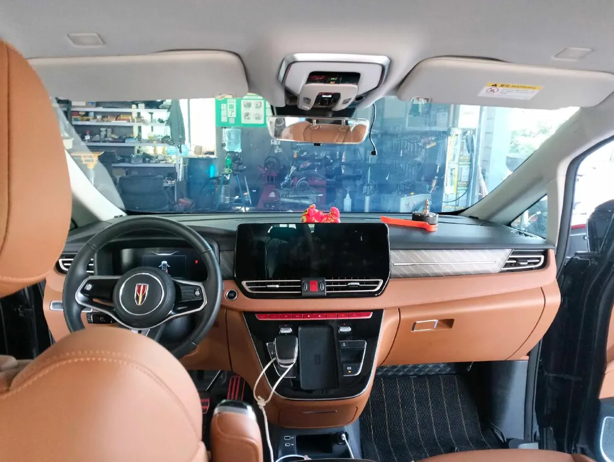 2023 HongQi HQ9 2.0T 252HP L4 8AT,autocango,china used car exporter,china ev exporter,chinese used car exporter,chinese used ev exporter