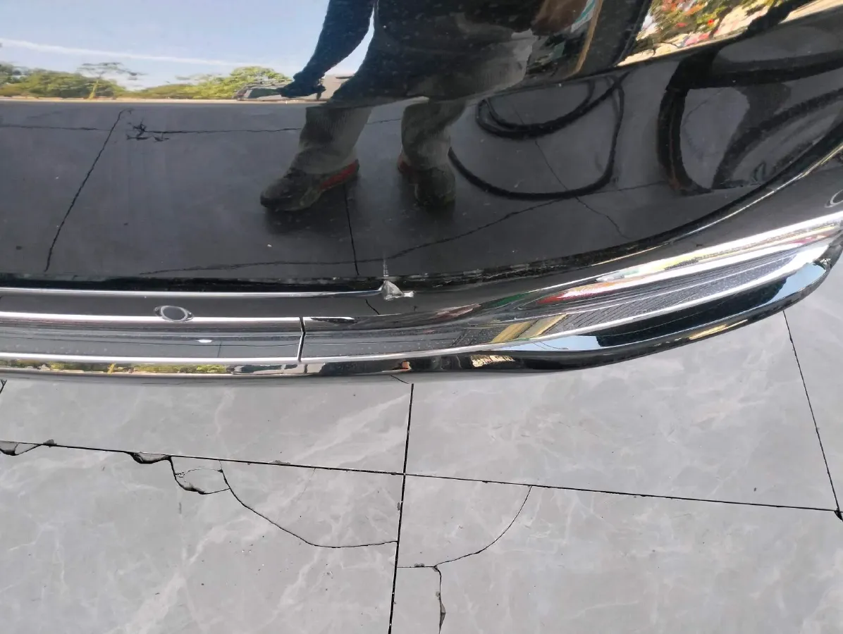 2023 HongQi HQ9 2.0T 252HP L4 8AT,autocango,china used car exporter,china ev exporter,chinese used car exporter,chinese used ev exporter