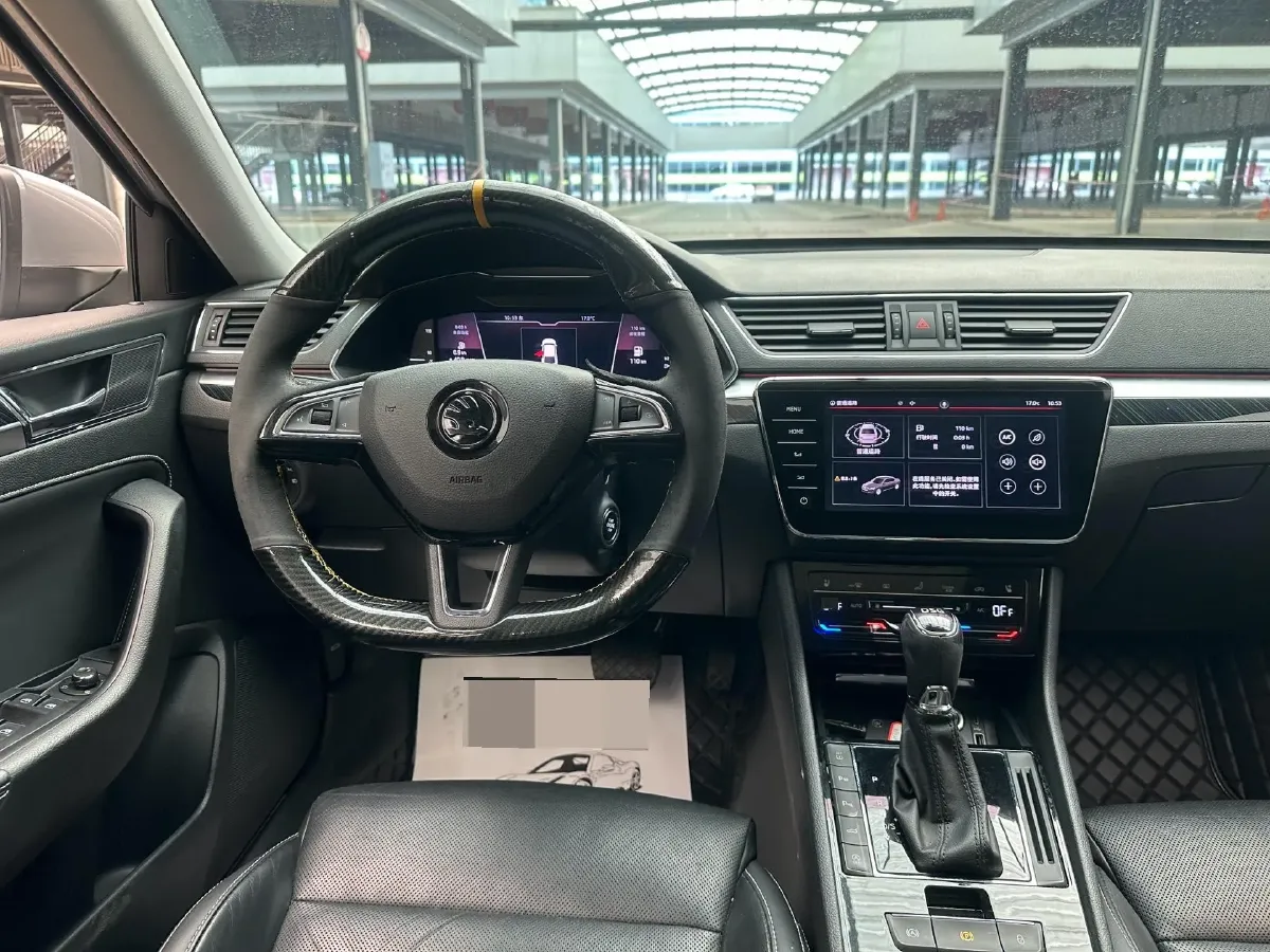 2022 Skoda Superb 2.0T 186HP L4 7DCT,autocango,china used car exporter,china ev exporter,chinese used car exporter,chinese used ev exporter