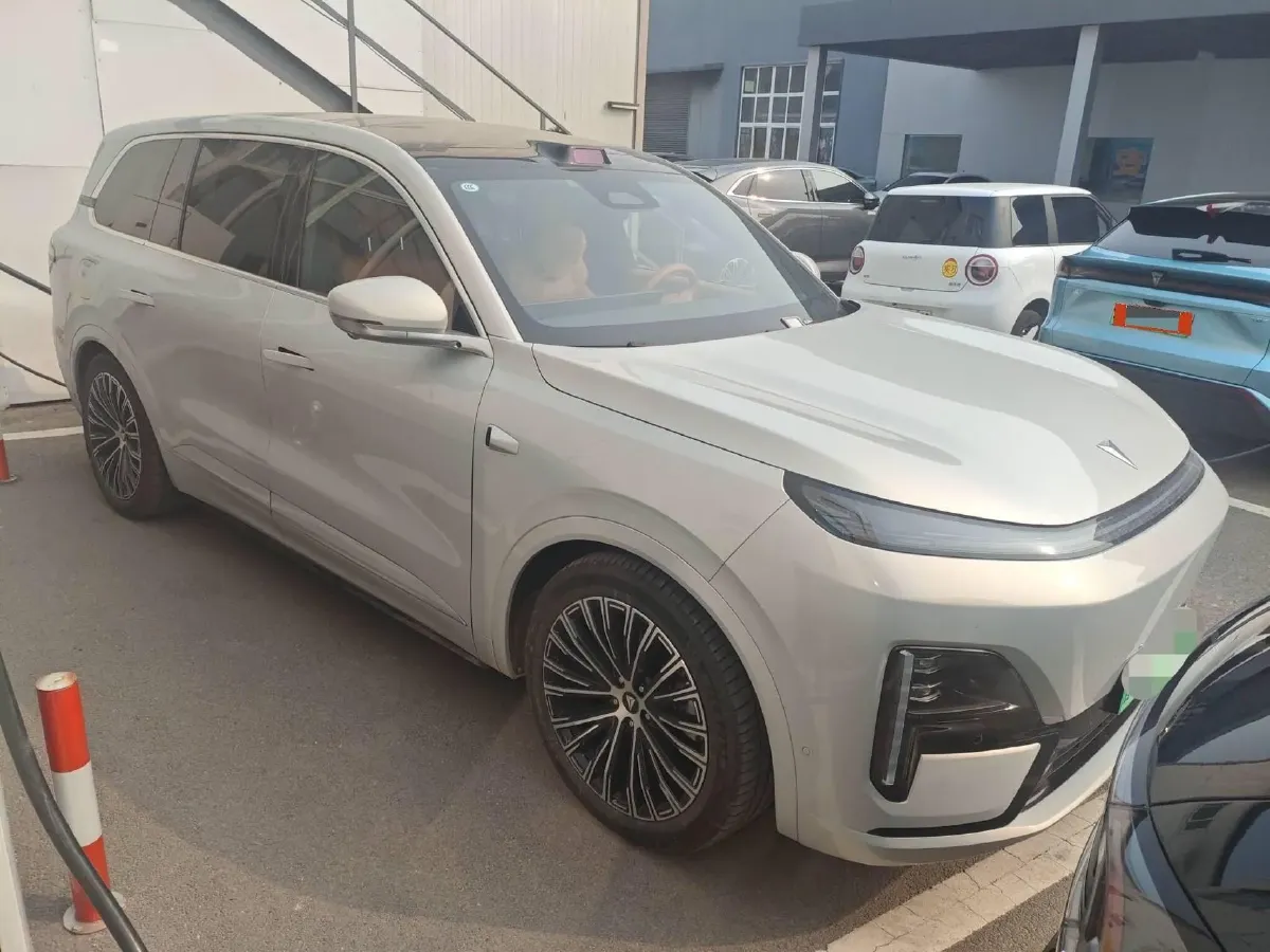 2025 Deepal S09 REEV 150HP REEV,autocango,china used car exporter,china ev exporter,chinese used car exporter,chinese used ev exporter