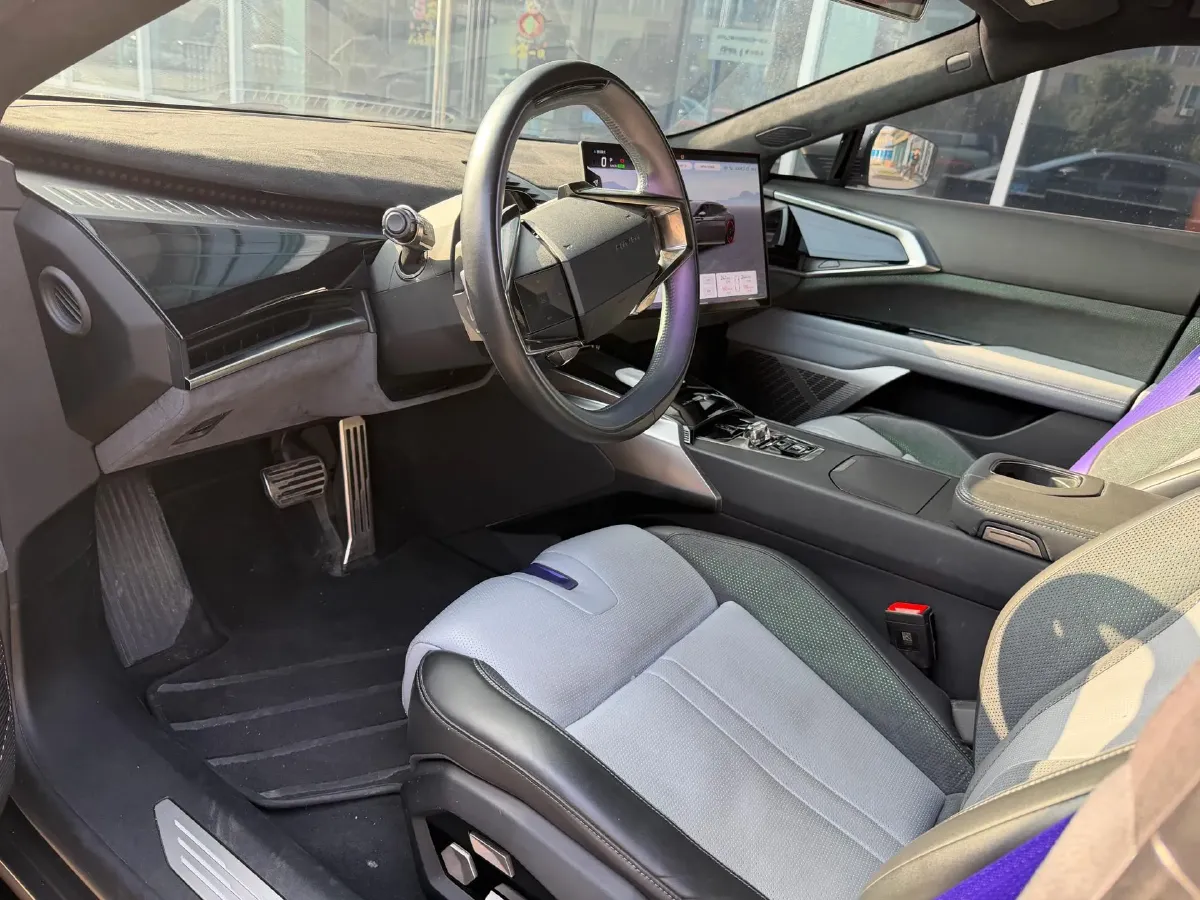 2023 HiPhi Z BEV 120KWH,autocango,china used car exporter,china ev exporter,chinese used car exporter,chinese used ev exporter