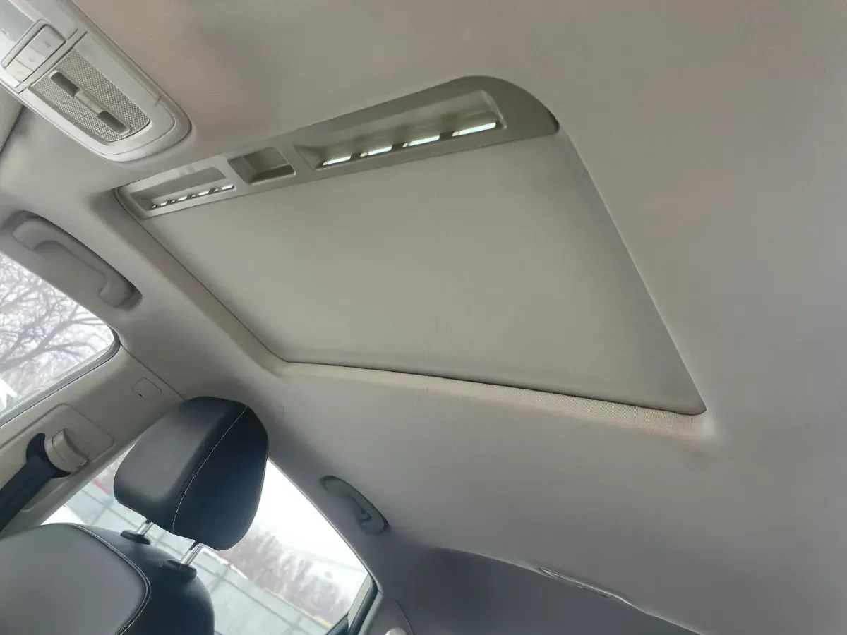 2017 Roewe i6 1.0T 125HP L3 2AT PHEV,autocango,china used car exporter,china ev exporter,chinese used car exporter,chinese used ev exporter