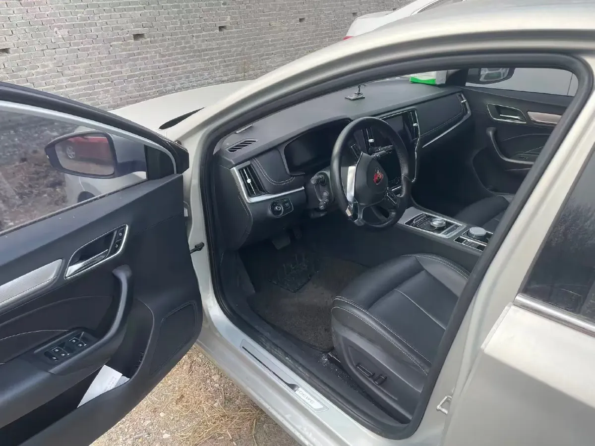 2017 Roewe i6 1.0T 125HP L3 2AT PHEV,autocango,china used car exporter,china ev exporter,chinese used car exporter,chinese used ev exporter