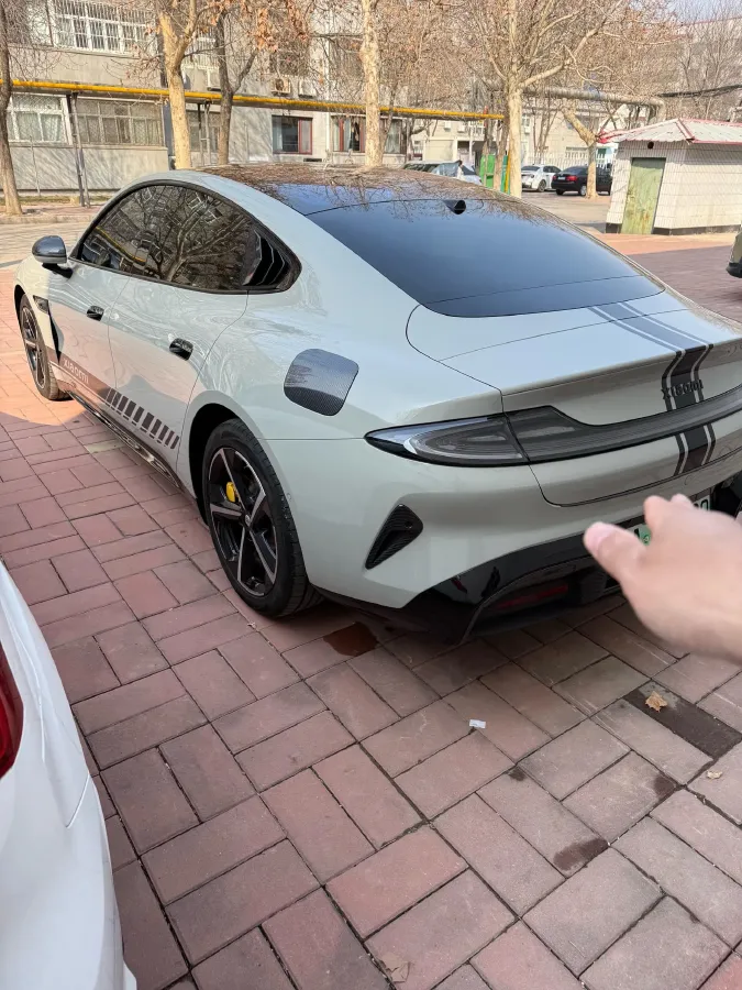 2024 MI SU7 BEV 101KWH,autocango,china used car exporter,china ev exporter,chinese used car exporter,chinese used ev exporter