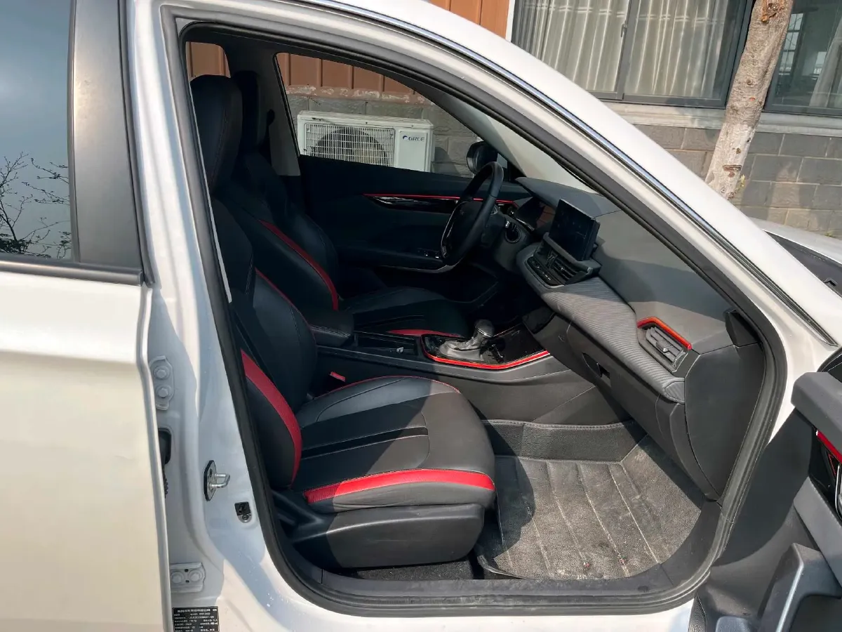 2021 DongFeng Aeolus YiXuan GS 1.5T 150HP L4 6DCT,autocango,china used car exporter,china ev exporter,chinese used car exporter,chinese used ev exporter
