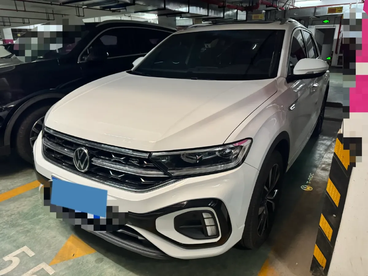 2024 Volkswagen T-Roc 1.5T 160HP L4 7DCT,autocango,china used car exporter,china ev exporter,chinese used car exporter,chinese used ev exporter