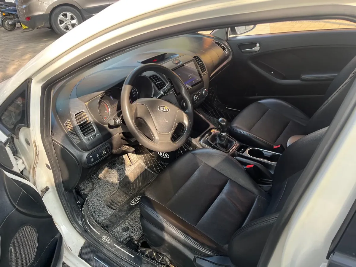 2016 Kia K3 1.6L 128HP L4 6MT,autocango,china used car exporter,china ev exporter,chinese used car exporter,chinese used ev exporter