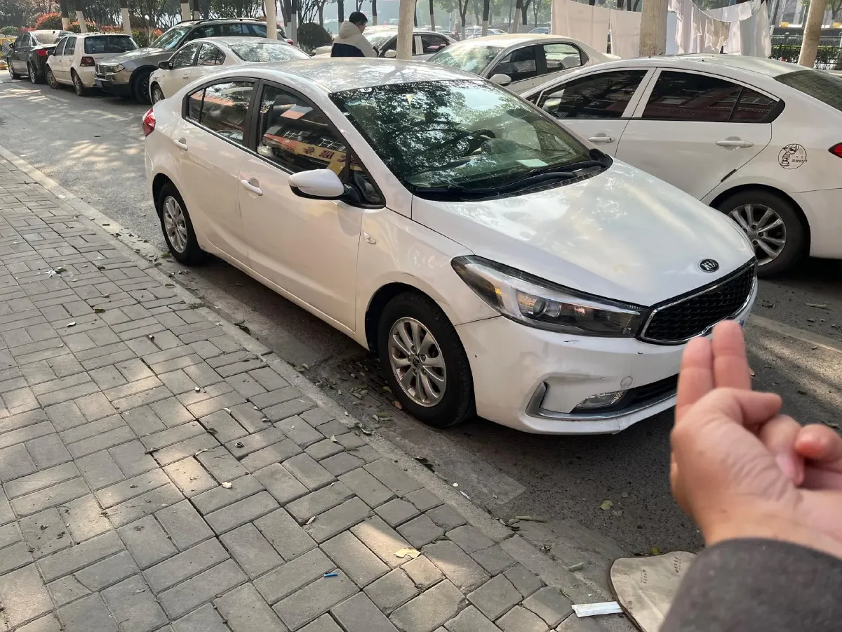 2016 Kia K3 1.6L 128HP L4 6MT,autocango,china used car exporter,china ev exporter,chinese used car exporter,chinese used ev exporter