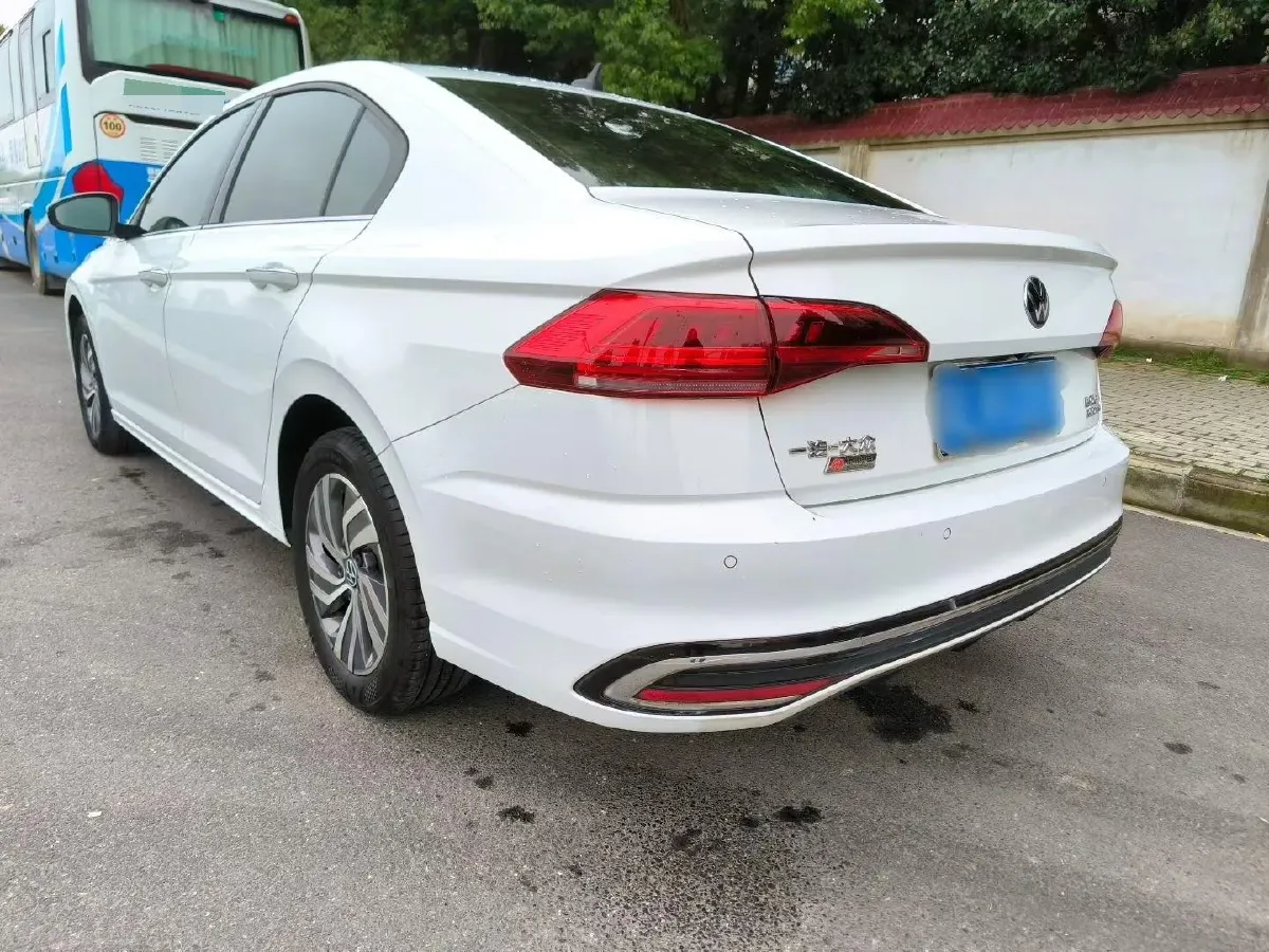 2023 Volkswagen Bora 1.2T 116HP L4 7DCT,autocango,china used car exporter,china ev exporter,chinese used car exporter,chinese used ev exporter