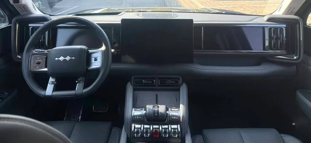 2025 FangChengBao Bao 5 1.5T 194HP L4 E-CVT PHEV 31.8KWH,autocango,china used car exporter,china ev exporter,chinese used car exporter,chinese used ev exporter