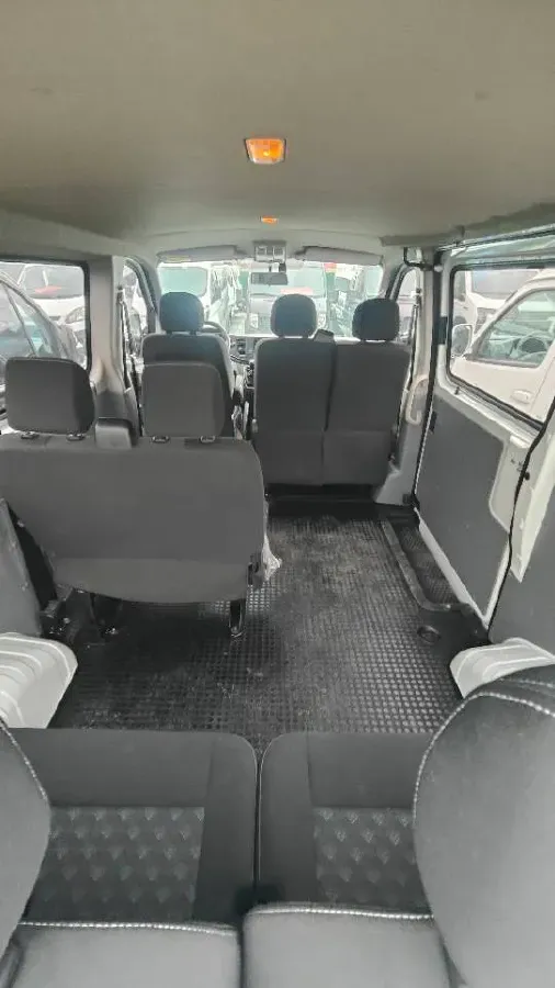 2015 MAXUS XinTu V80 2.5T 136HP L4 5MT,autocango,china used car exporter,china ev exporter,chinese used car exporter,chinese used ev exporter