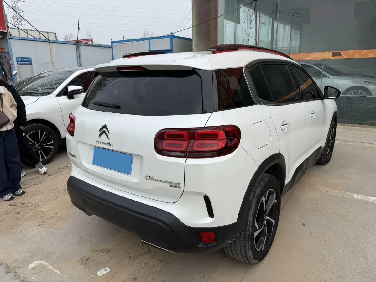 2017 Citroen C5 1.8T 204HP L4 6AT,autocango,china used car exporter,china ev exporter,chinese used car exporter,chinese used ev exporter