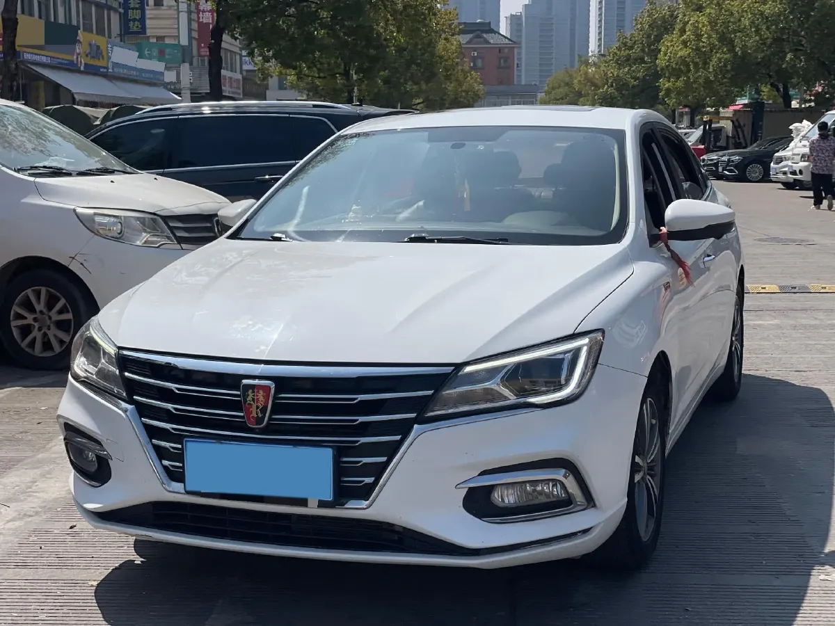 2019 Roewe i5 1.5L 120HP L4 CVT,autocango,china used car exporter,china ev exporter,chinese used car exporter,chinese used ev exporter