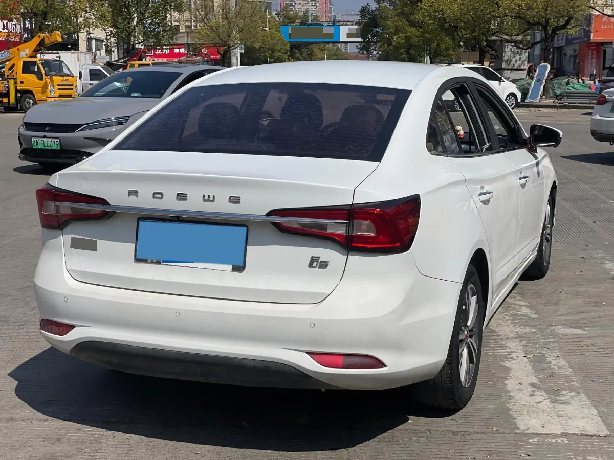 2019 Roewe i5 1.5L 120HP L4 CVT,autocango,china used car exporter,china ev exporter,chinese used car exporter,chinese used ev exporter