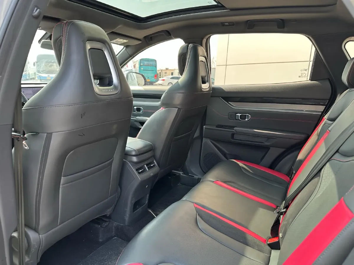 2023 Jetour DASHING 1.5T 156HP L4 6DCT,autocango,china used car exporter,china ev exporter,chinese used car exporter,chinese used ev exporter