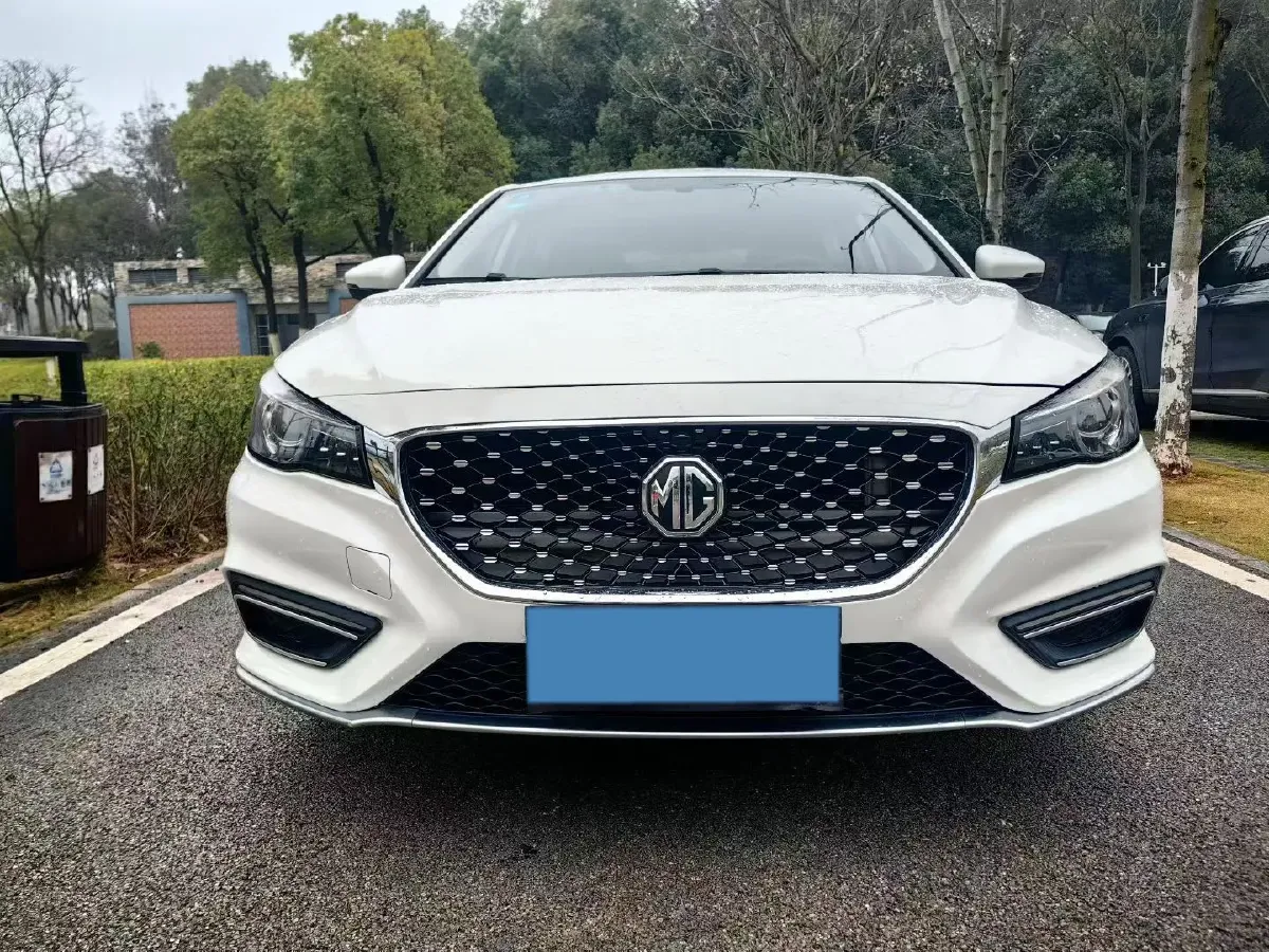 2019 MAXUS XinTu V80 2.5T 136HP L4 6AMT,autocango,china used car exporter,china ev exporter,chinese used car exporter,chinese used ev exporter