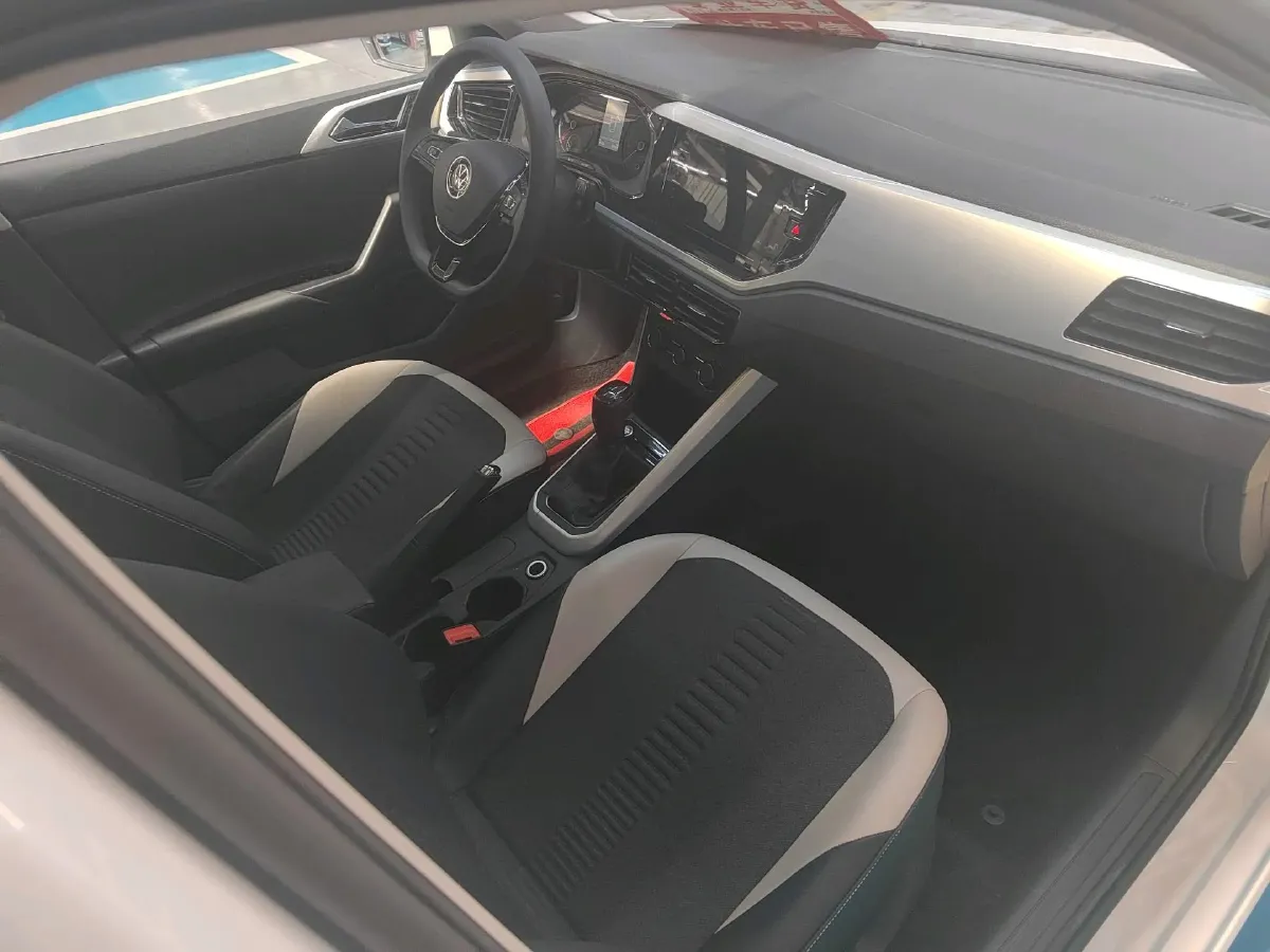 2021 Haval H6 1.5T 169HP L4 7DCT,autocango,china used car exporter,china ev exporter,chinese used car exporter,chinese used ev exporter