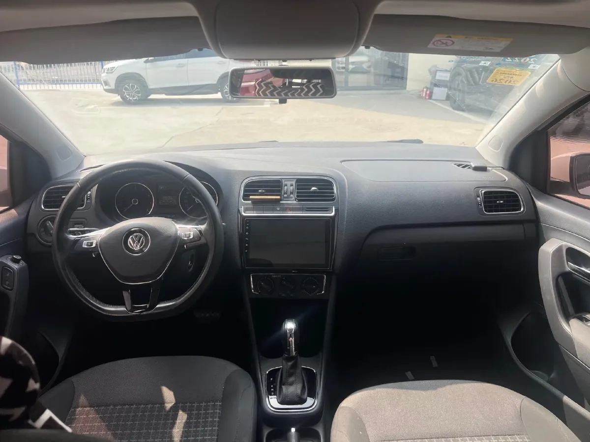 2016 Volkswagen Polo 1.6L 110HP L4 6AT,autocango,china used car exporter,china ev exporter,chinese used car exporter,chinese used ev exporter