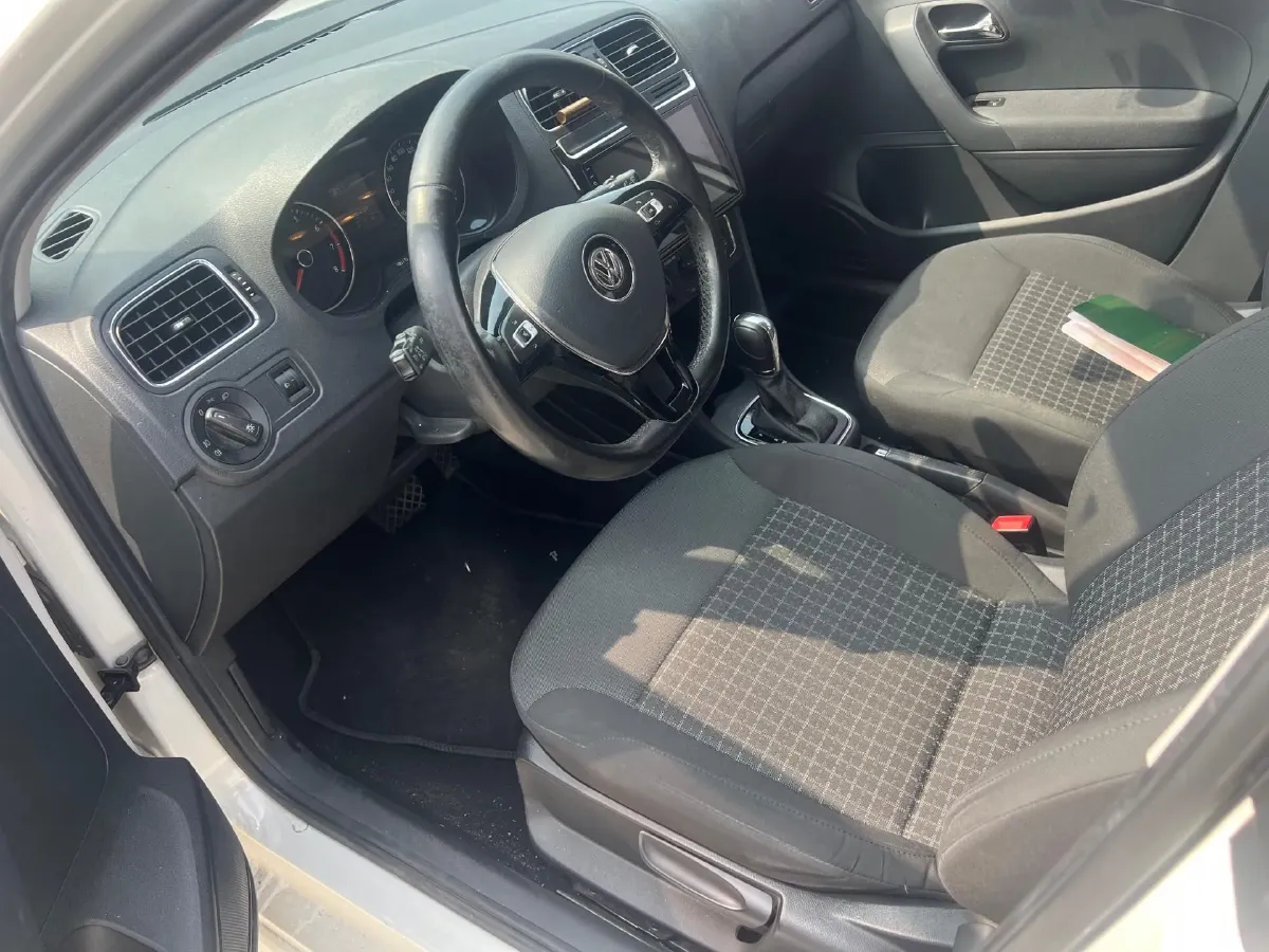 2016 Volkswagen Polo 1.6L 110HP L4 6AT,autocango,china used car exporter,china ev exporter,chinese used car exporter,chinese used ev exporter