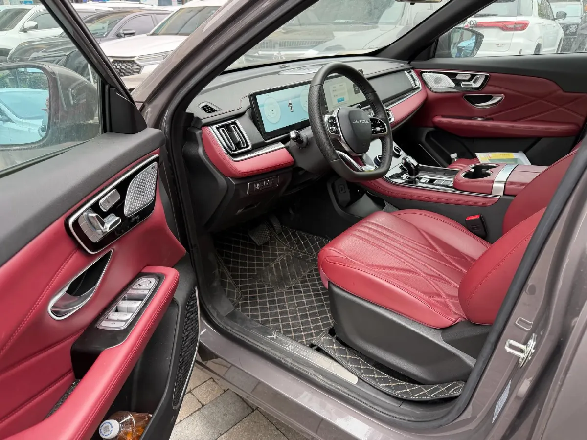 2025 Jetour X70 Plus 1.5T 184HP L4 7DCT,autocango,china used car exporter,china ev exporter,chinese used car exporter,chinese used ev exporter