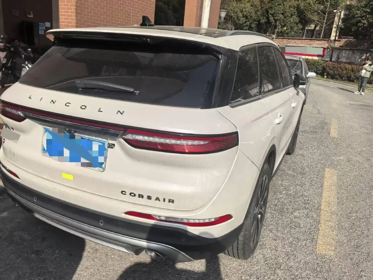 2022 Lincoln Corsair 2.0T 245HP L4 8AT,autocango,china used car exporter,china ev exporter,chinese used car exporter,chinese used ev exporter