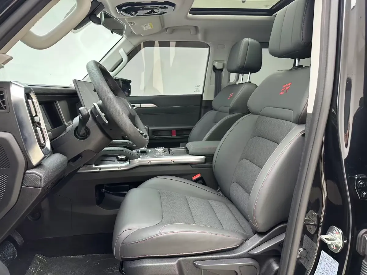 2023 Jetour Traveller 1.5T 184HP L4 7DCT,autocango,china used car exporter,china ev exporter,chinese used car exporter,chinese used ev exporter