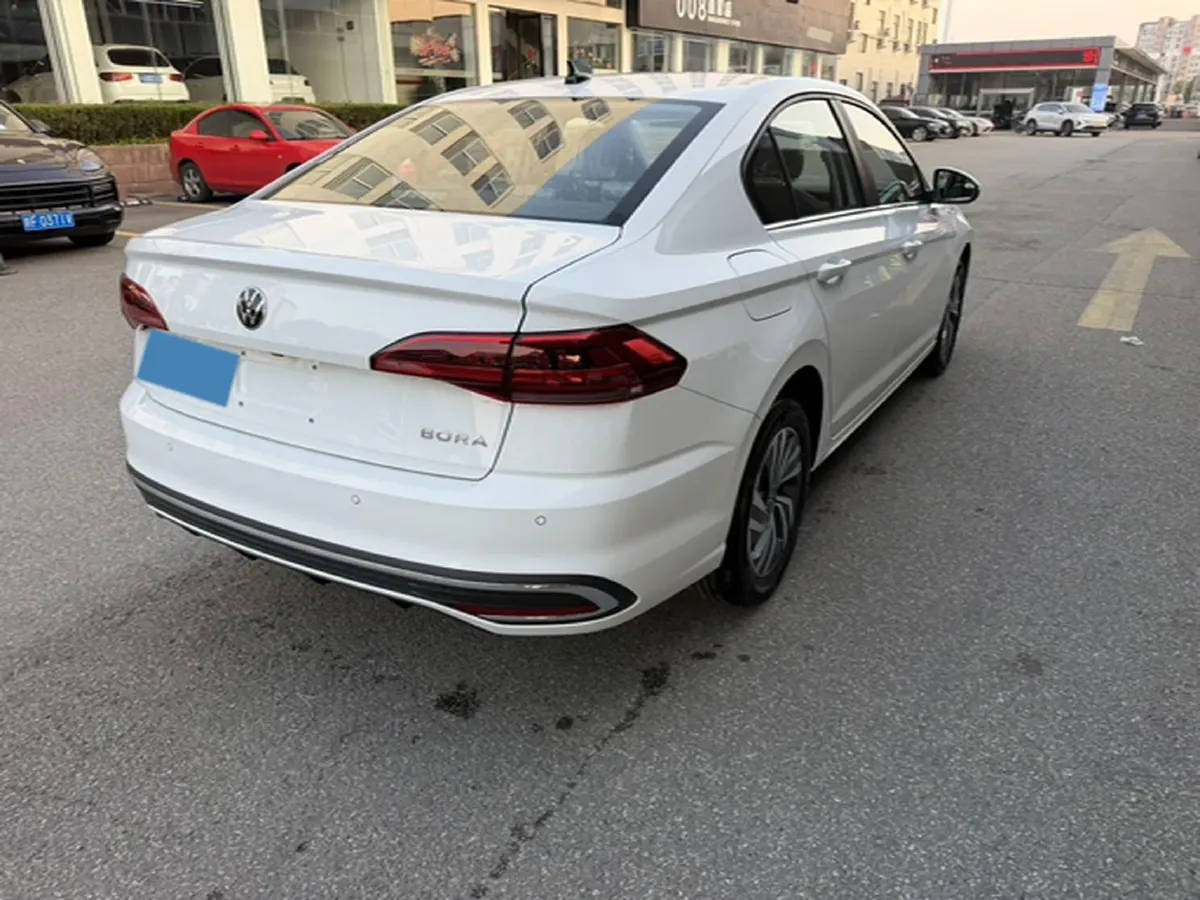 2025 Volkswagen Bora 1.2T 116HP L4 7DCT,autocango,china used car exporter,china ev exporter,chinese used car exporter,chinese used ev exporter