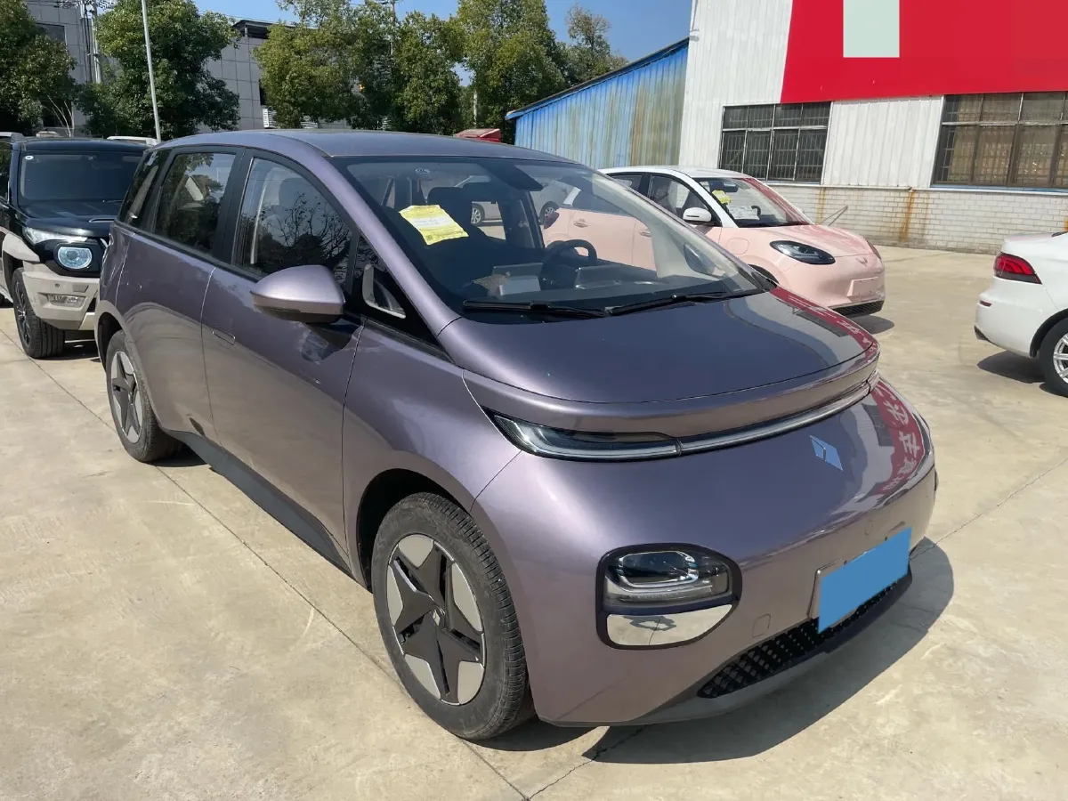 2023 BaoJun Cloud BEV 37.9KWH,autocango,china used car exporter,china ev exporter,chinese used car exporter,chinese used ev exporter