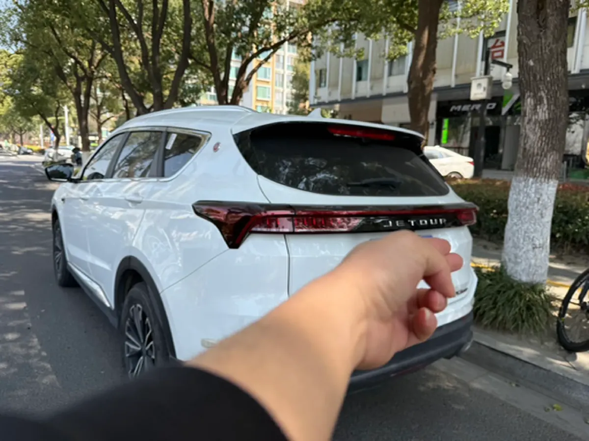 2021 Jetour X70 Plus 1.5T 156HP L4 6DCT,autocango,china used car exporter,china ev exporter,chinese used car exporter,chinese used ev exporter