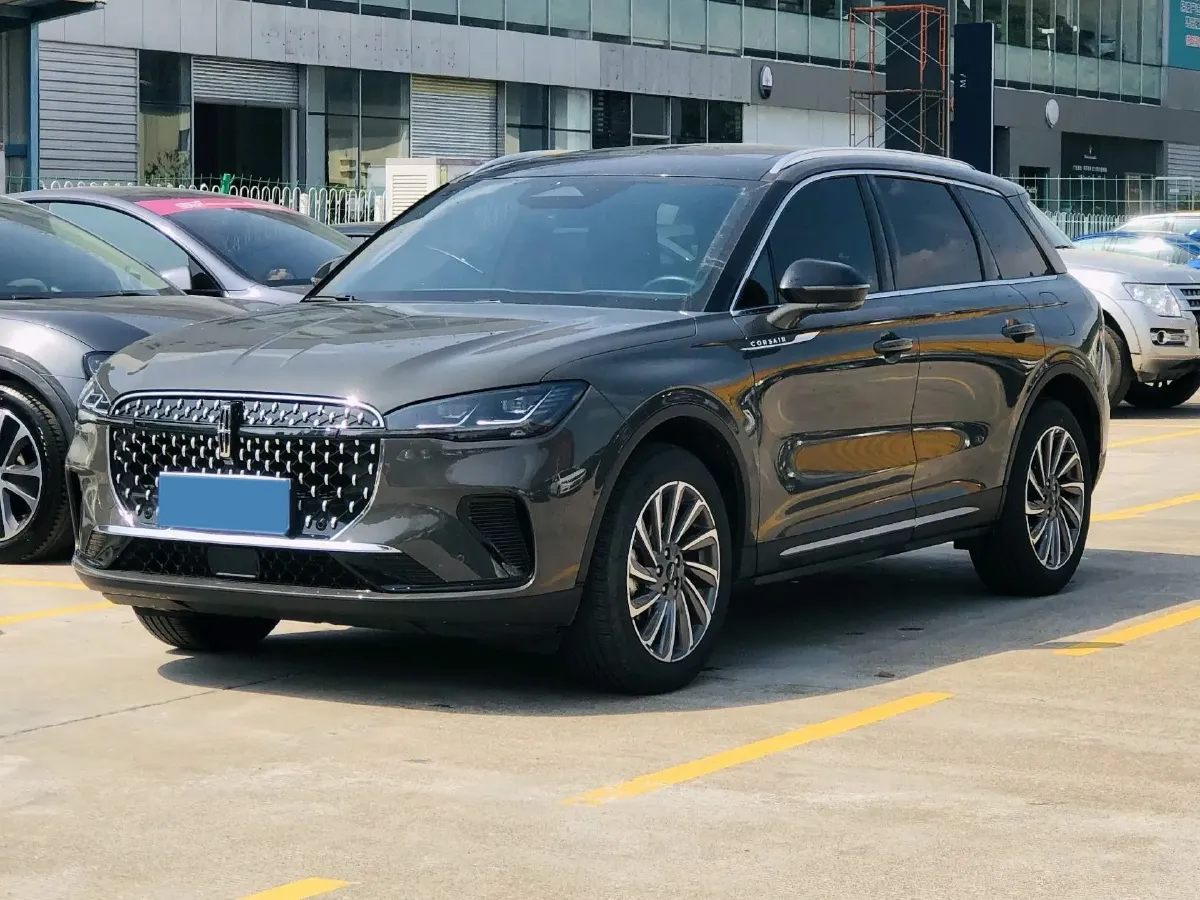 2024 Lincoln Corsair 2.0T 261HP L4 8AT,autocango,china used car exporter,china ev exporter,chinese used car exporter,chinese used ev exporter
