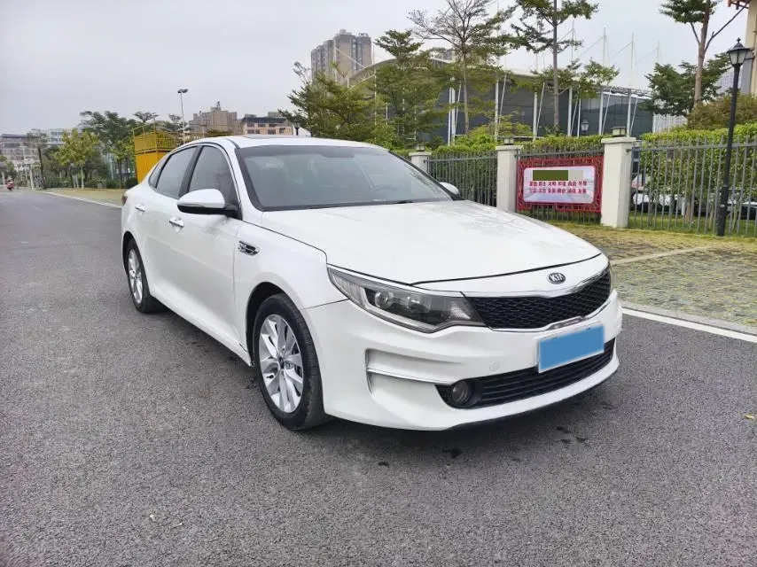 2016 Kia K5 2.0L 161HP L4 6AT,autocango,china used car exporter,china ev exporter,chinese used car exporter,chinese used ev exporter